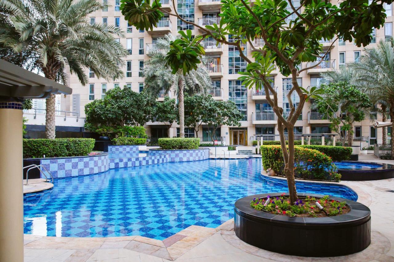Luxury Apartment At Standpoint Tower By Emaar ドバイ エクステリア 写真