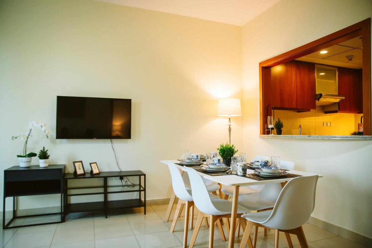Luxury Apartment At Standpoint Tower By Emaar ドバイ エクステリア 写真