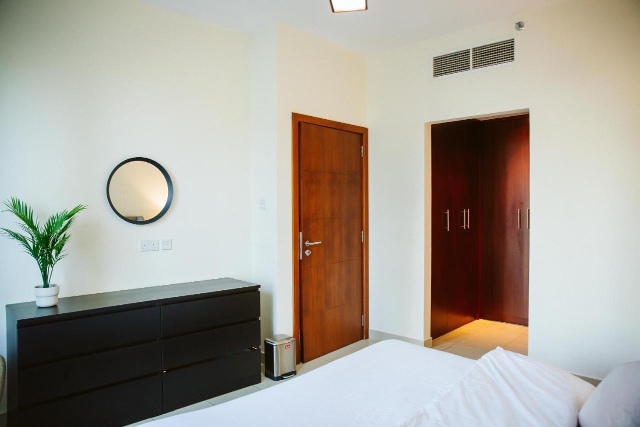 Luxury Apartment At Standpoint Tower By Emaar ドバイ エクステリア 写真